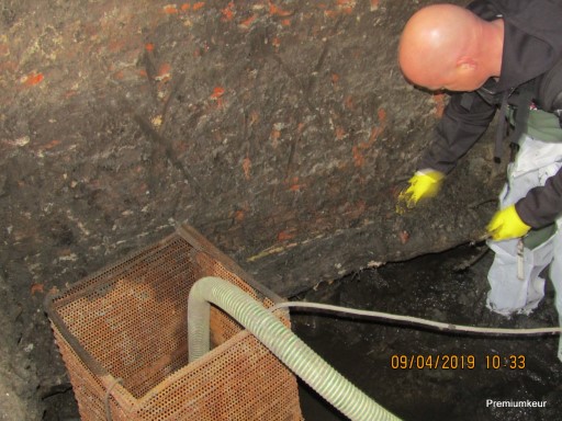 inspecteren houten paal fundering